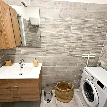 Apartment Giulio Cesare 237 Rome