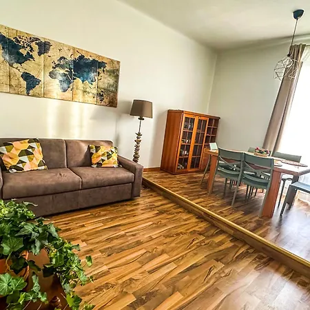 Giulio Cesare 237 Apartment *